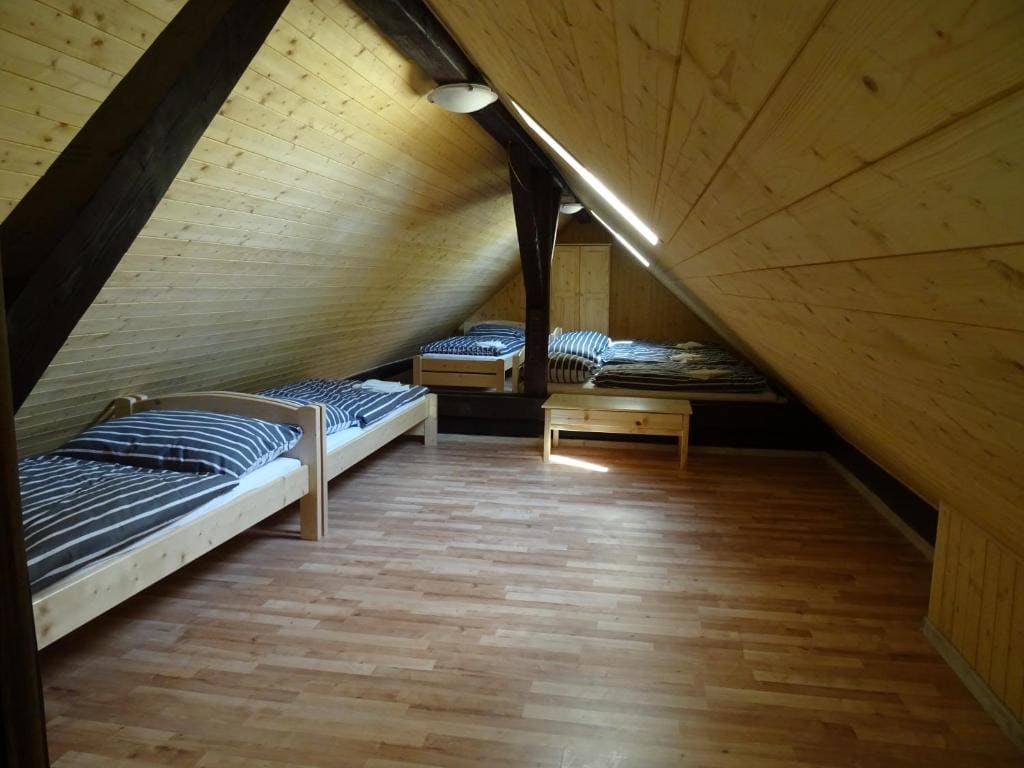 Family Room room - Image 3