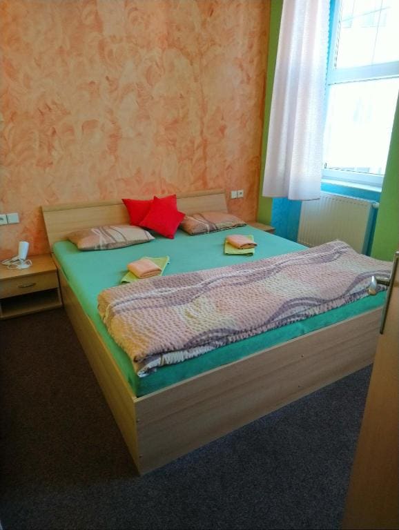 Quadruple Room room - Image 1