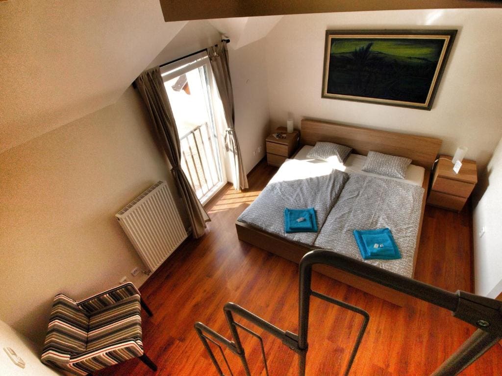 Quadruple Room room - Image 1