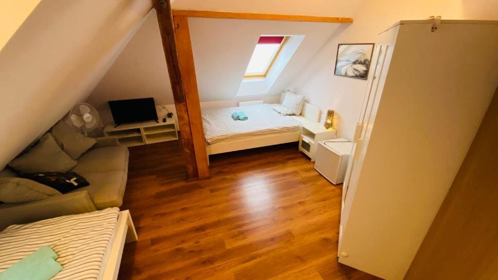 Twin Room room - Image 3
