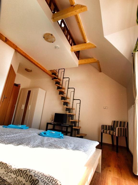 Quadruple Room room - Image 2