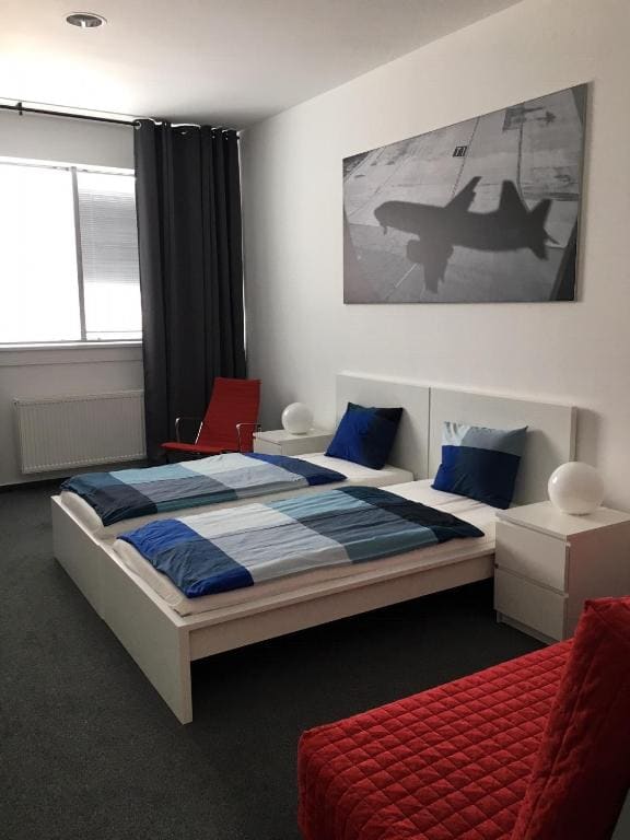Triple Room - Accessible from the Public Area room - Image 1
