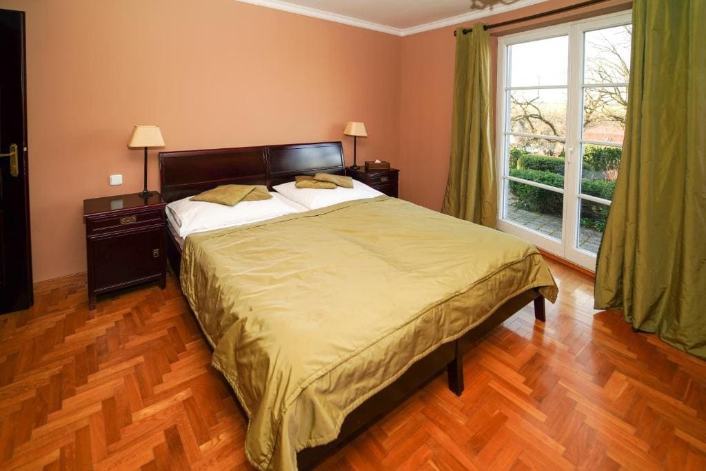 Deluxe Double or Twin Room room - Image 1