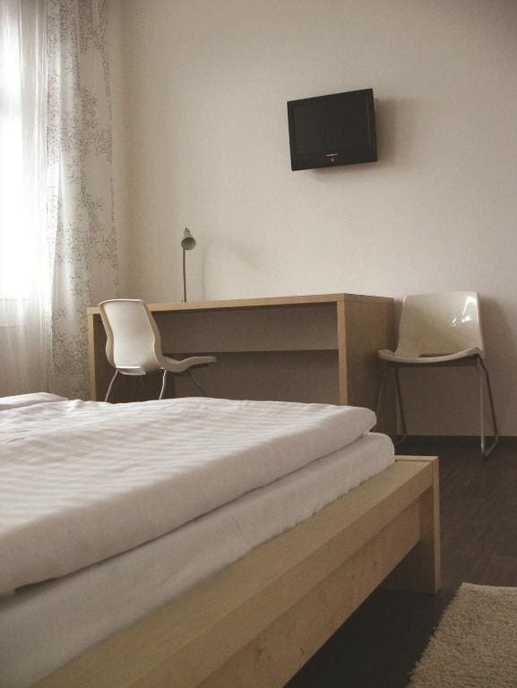Double or Twin Room room - Image 1