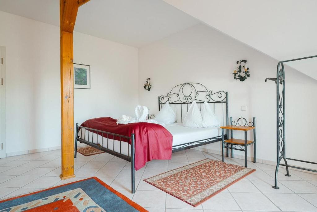 Superior Double Room room - Image 2