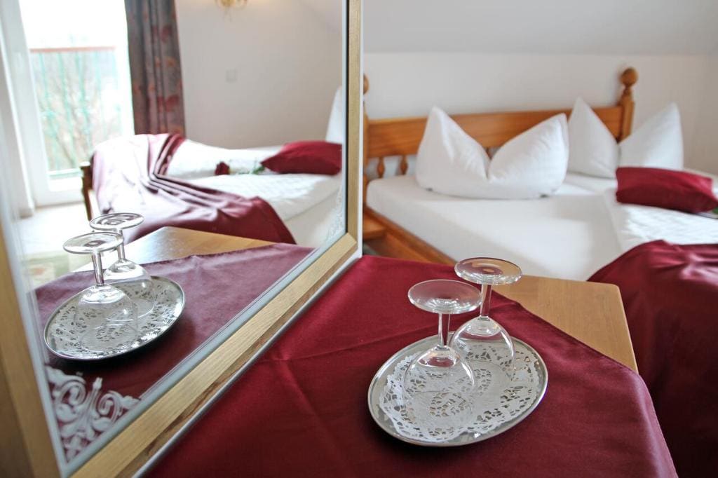 Superior Double Room room - Image 3