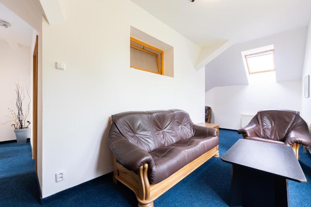 Quadruple Room with Bath room - Image 3