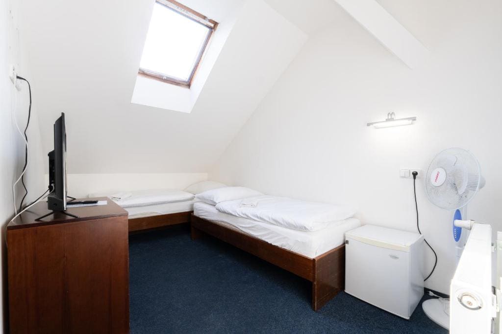 Standard Double Room room - Image 2