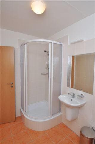 Standard Triple Room room - Image 1