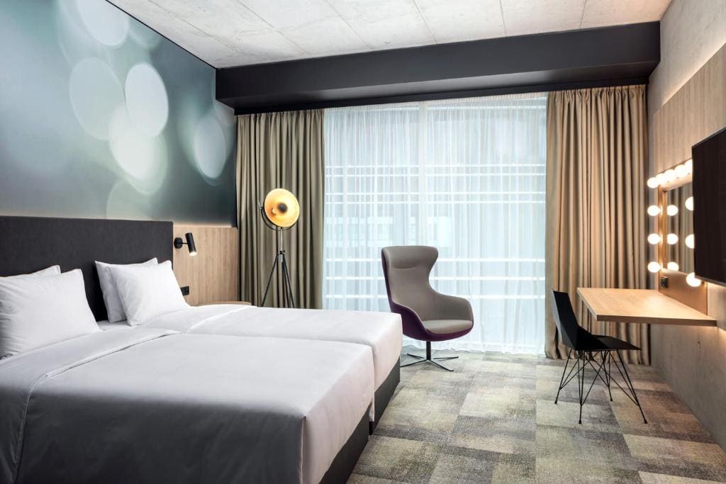 Superior Twin Room room - Image 1