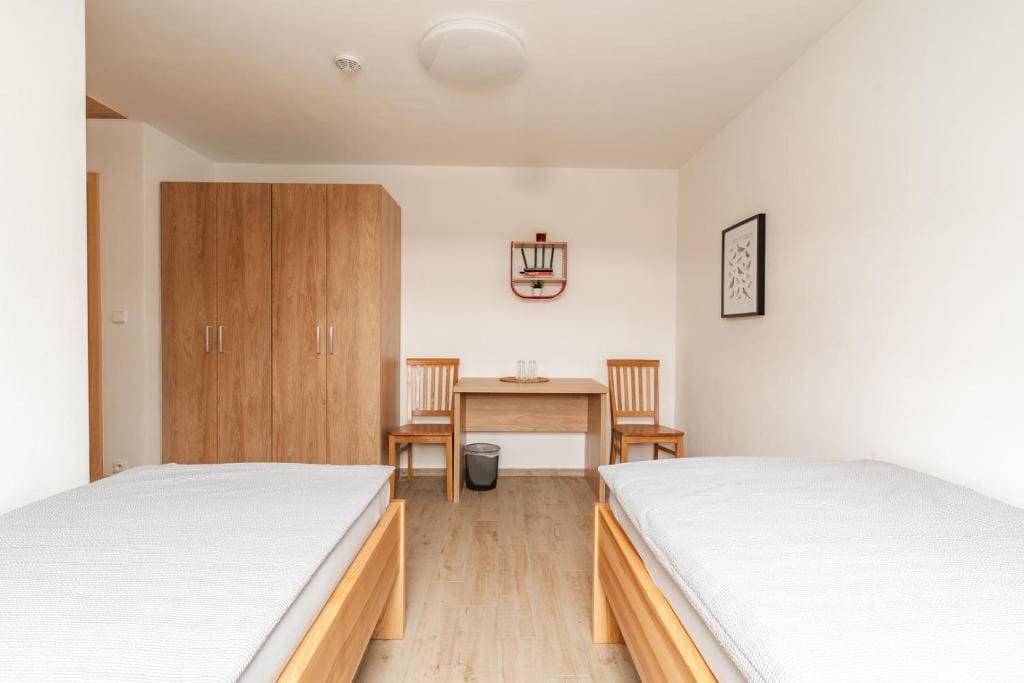 Twin Room room - Image 2
