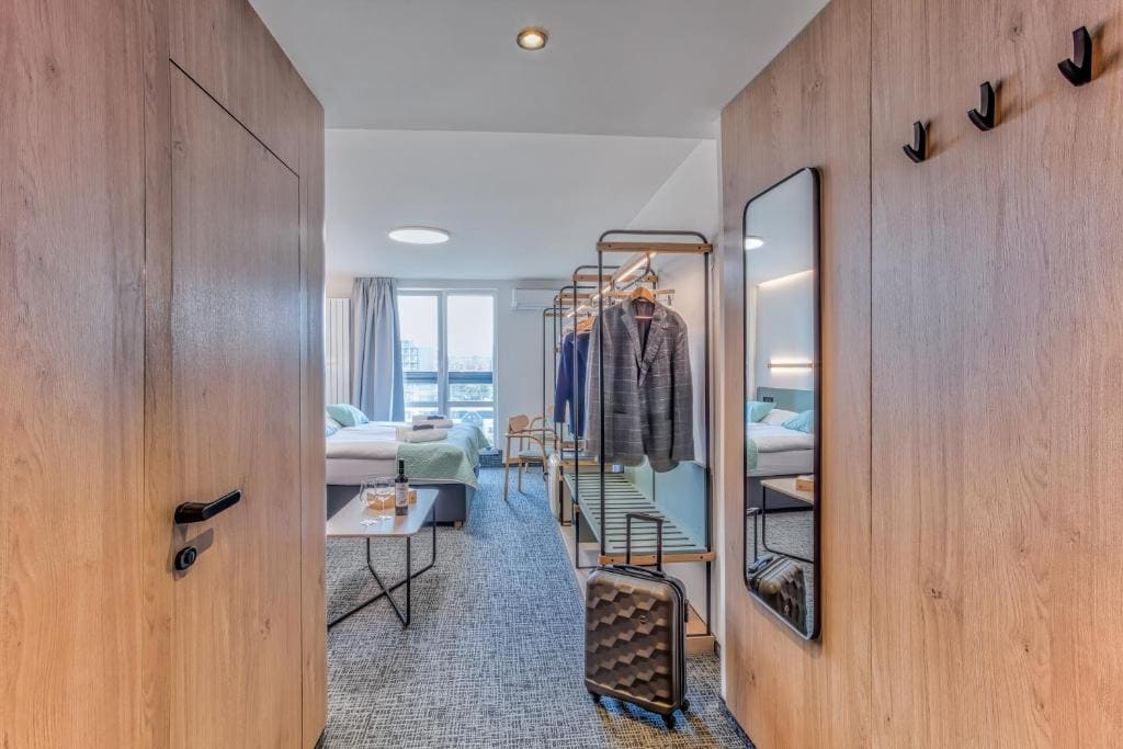 Double or Twin Room room - Image 3