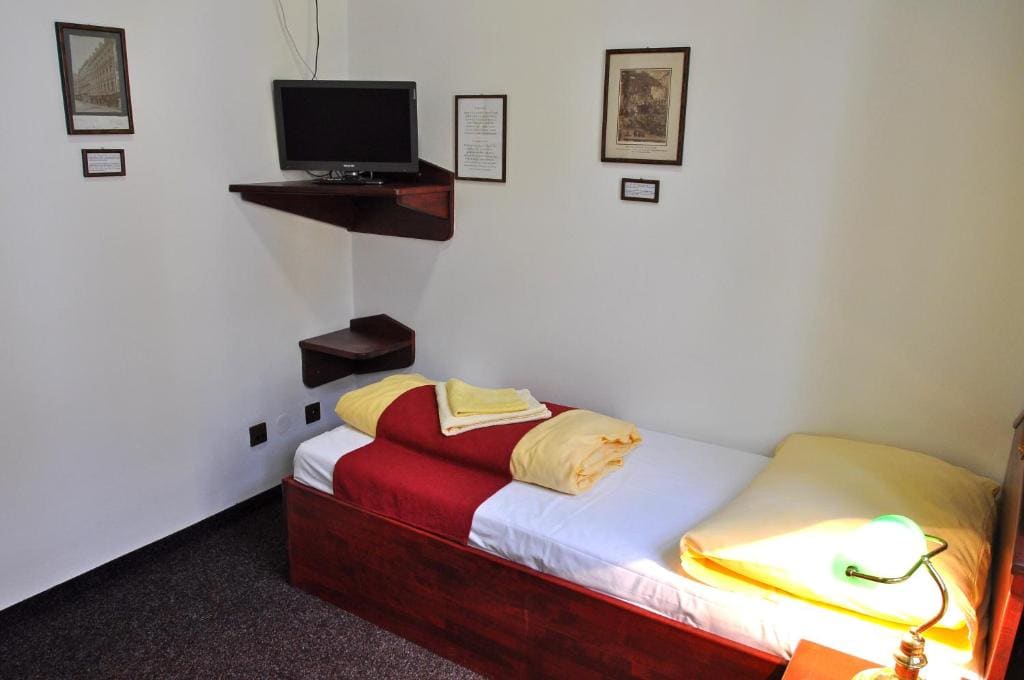 Single Room room - Image 3