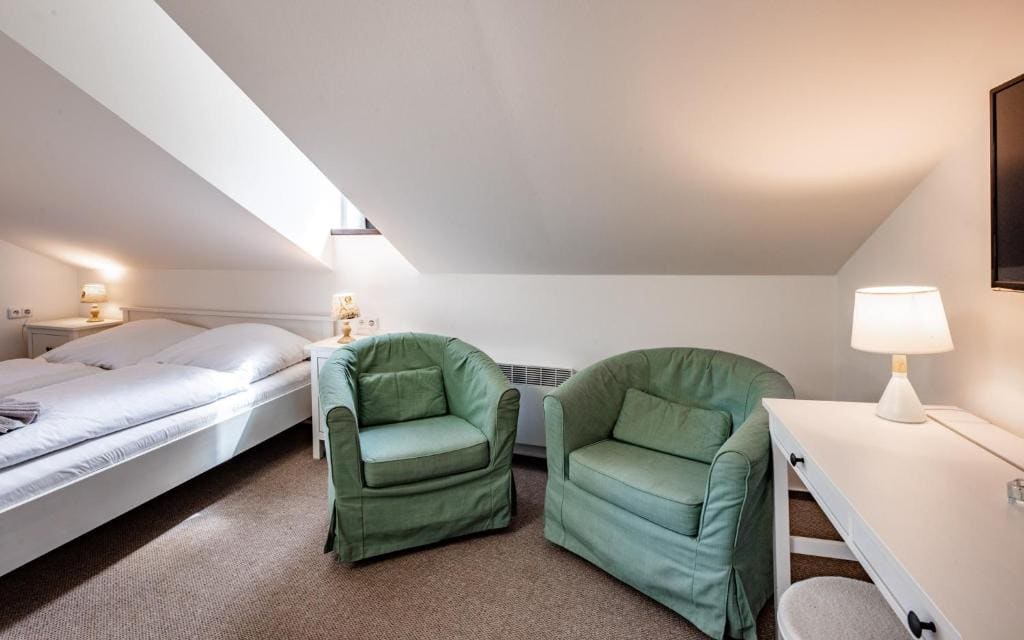 Economy Double Room room - Image 1