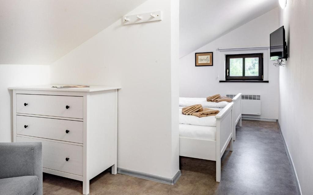 Economy Twin Room room - Image 1