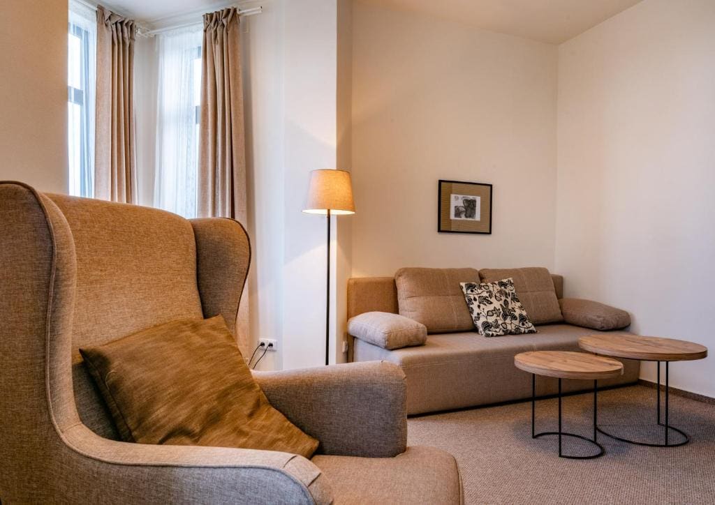 Standard Suite room - Image 3