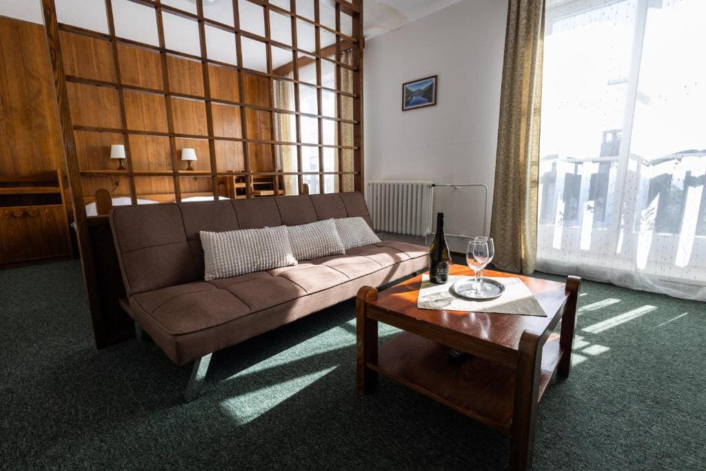 Comfort Triple Room room - Image 1