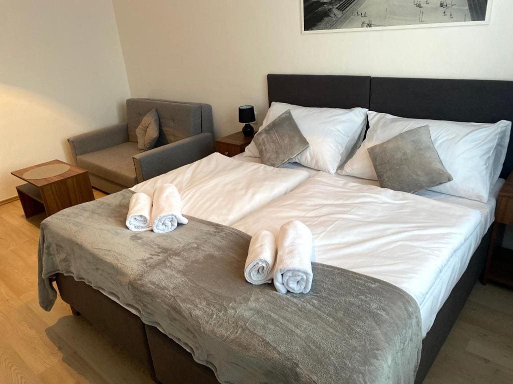 Deluxe Double Room room - Image 1