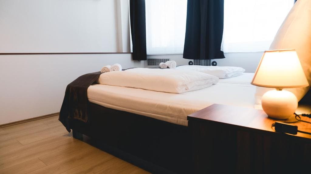 Suite room - Image 1