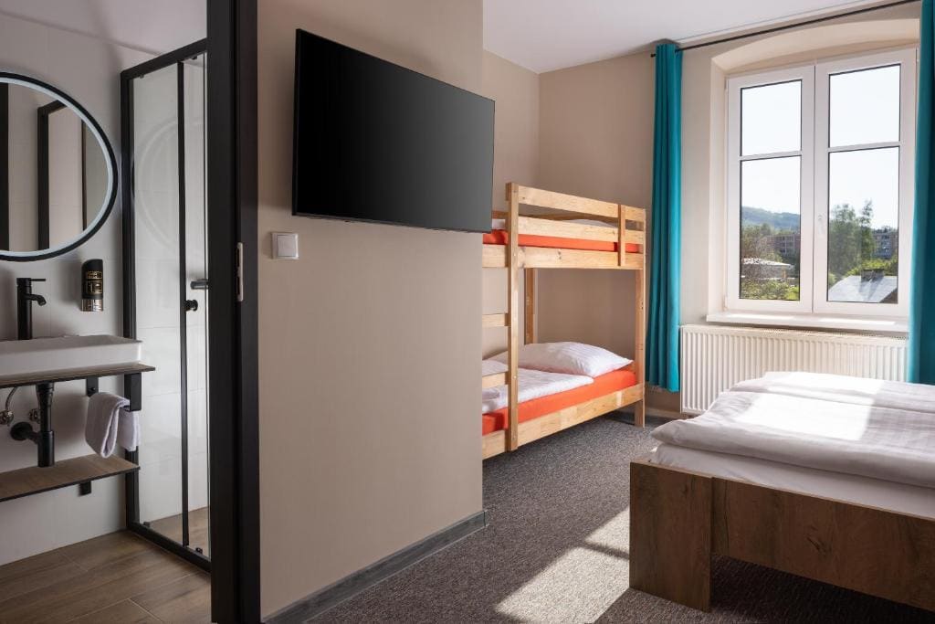 Quadruple Room room - Image 2
