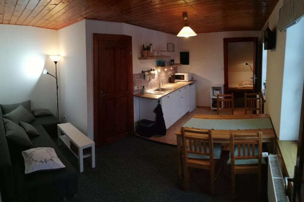 Apartment room - Image 3