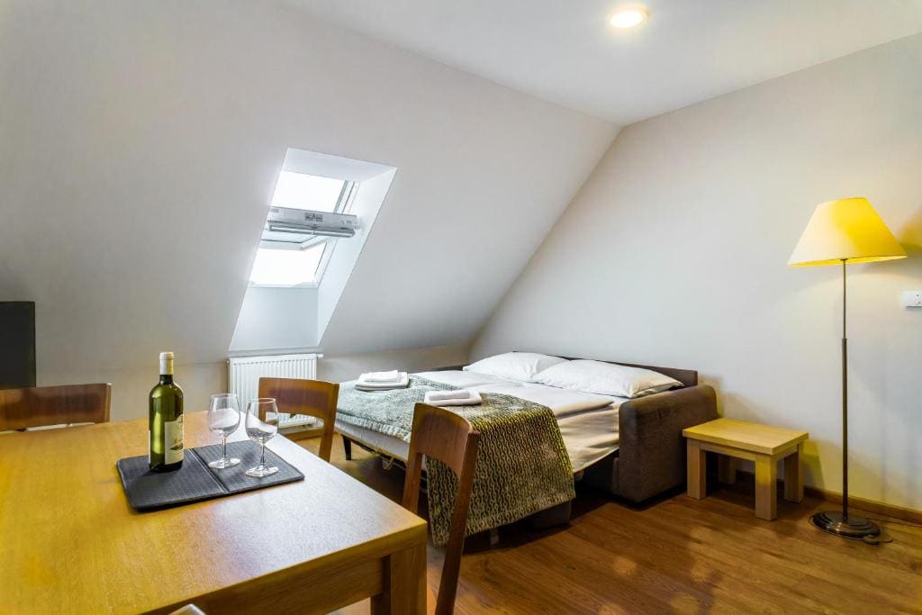 Deluxe Apartment room - Image 3