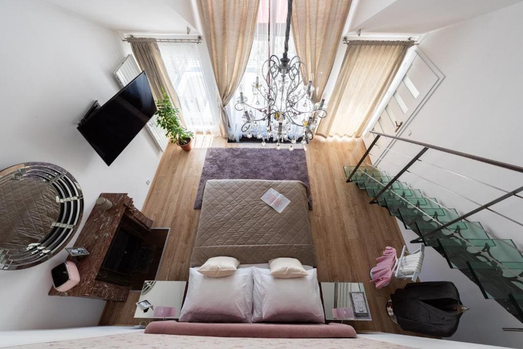 Apartment with Balcony room - Image 3