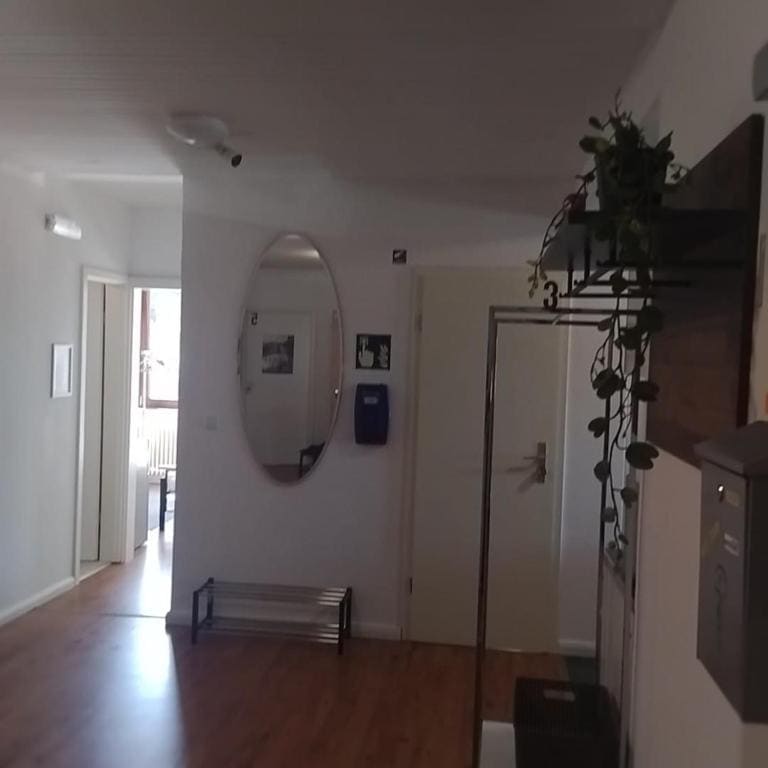 Double Room with Shared Bathroom room - Image 1