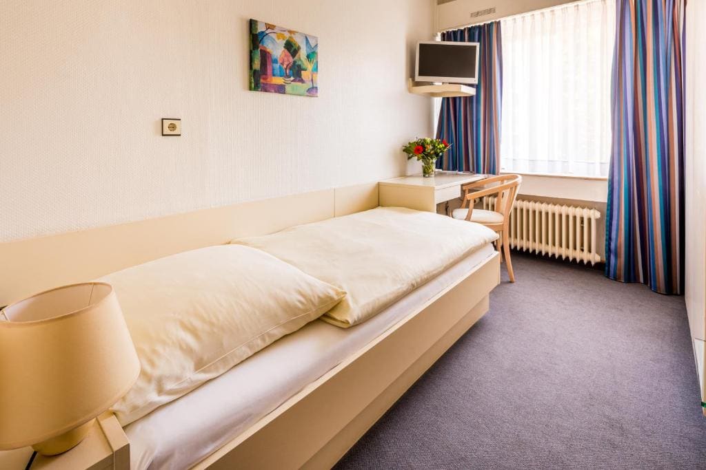 Economy Single Room room - Image 1