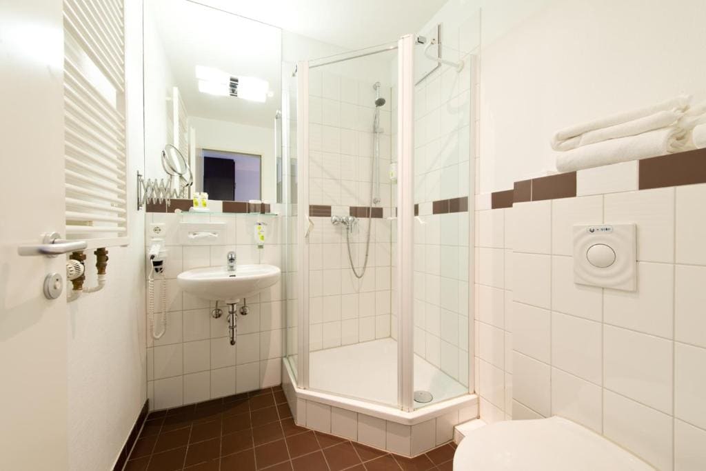 Superior Double Room with Extra Bed room - Image 1