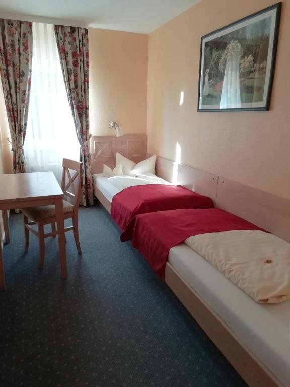 Suite room - Image 1