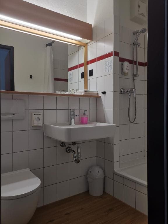 Single Room room - Image 2