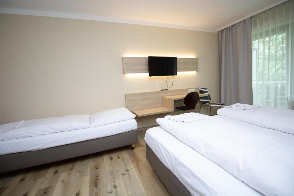 Quadruple Room room - Image 3