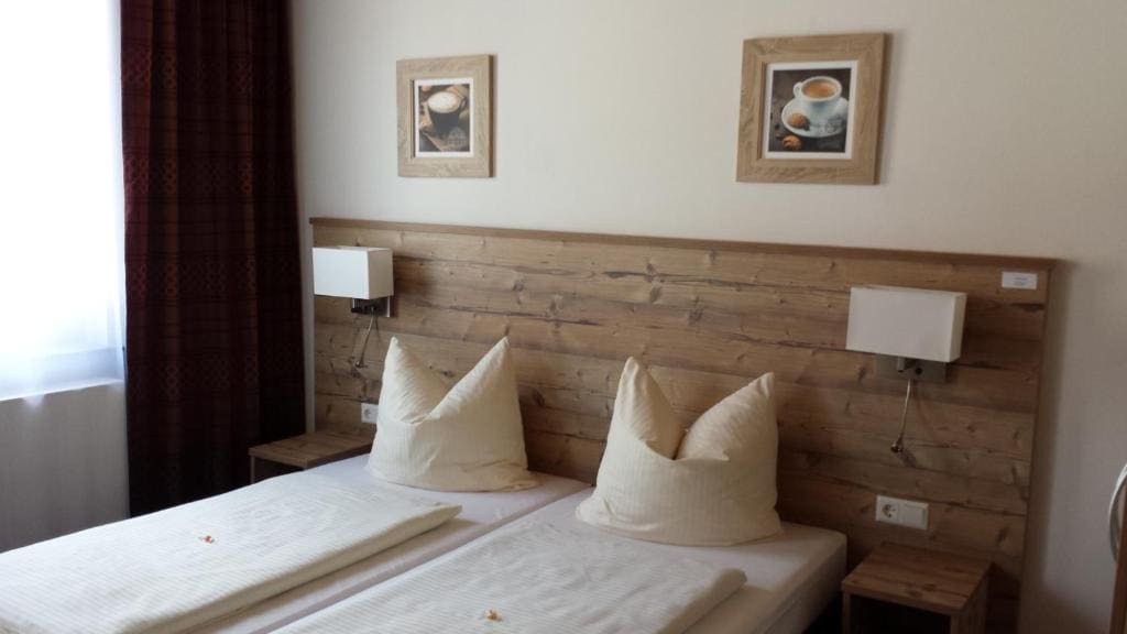 Double Room room - Image 2