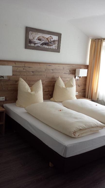 Double Room room - Image 3