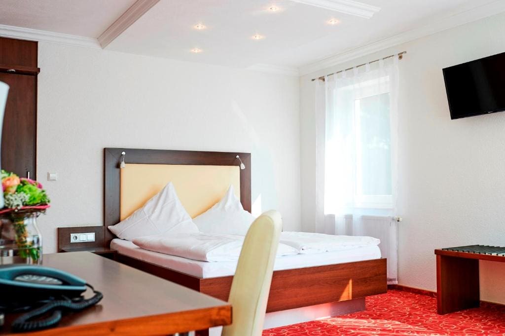 Two-Bedroom Suite room - Image 1