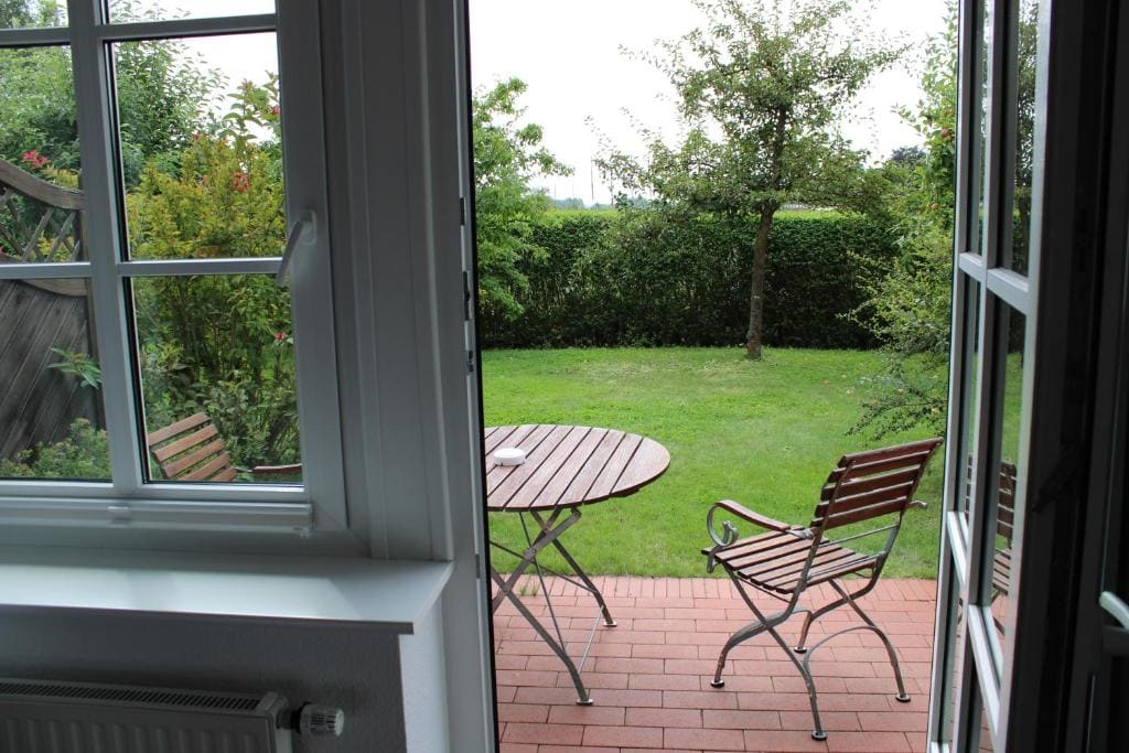 Double Room with Balcony room - Image 3
