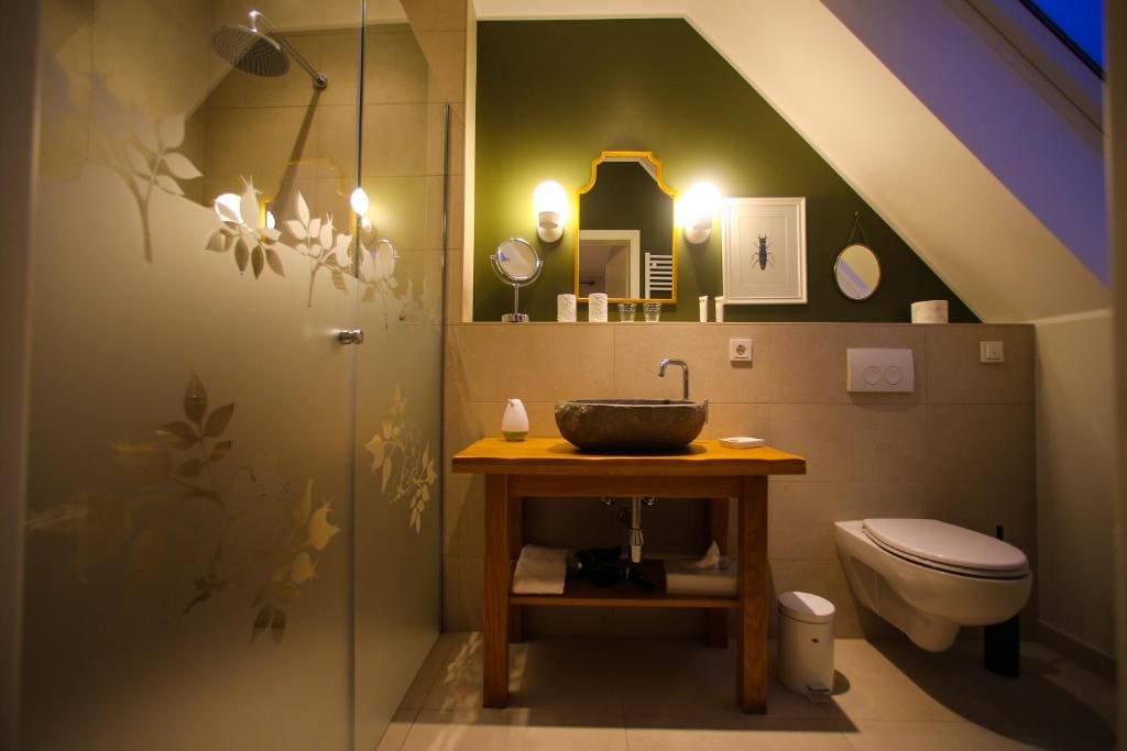 Double Room with Extra Bed room - Image 1