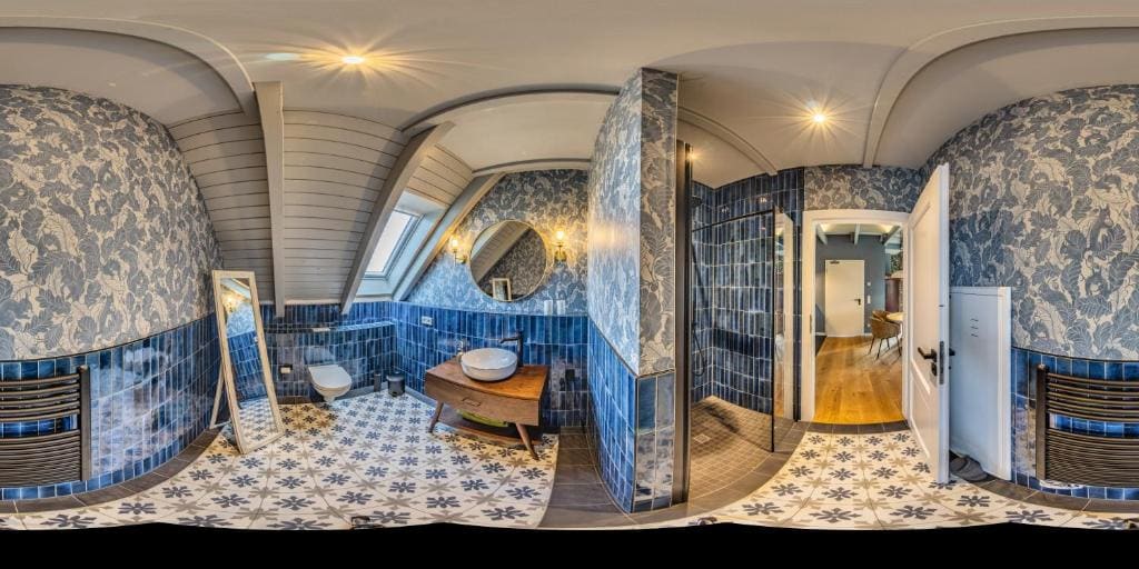One-Bedroom Suite room - Image 2