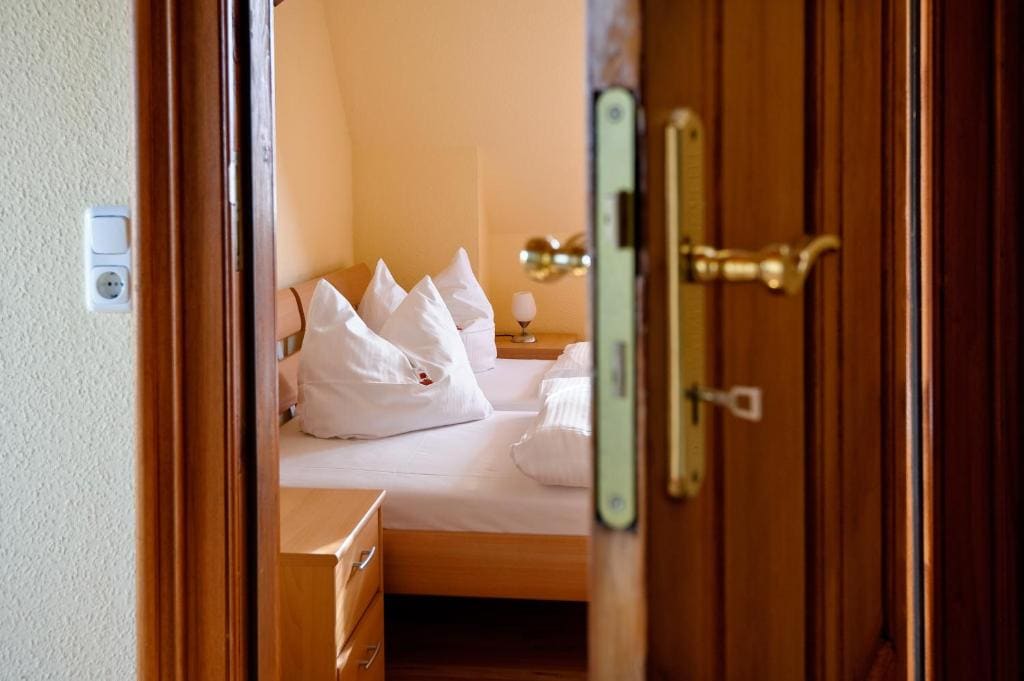 Apartment - Annex room - Image 3