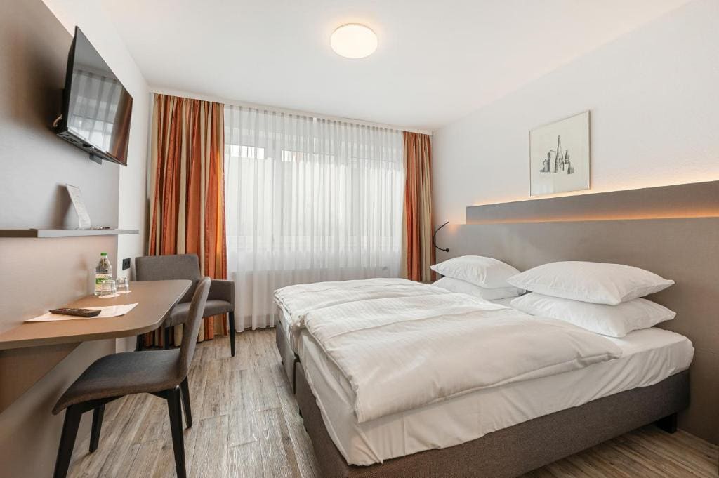 Superior Double Room room - Image 3