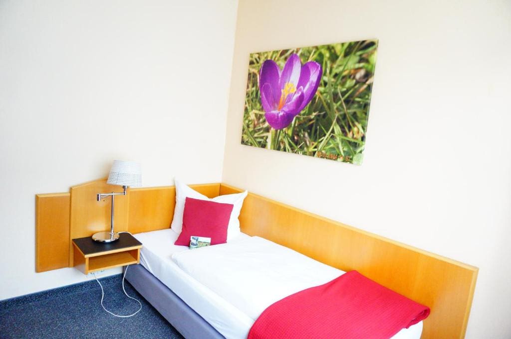 Standard Single Room room - Image 2