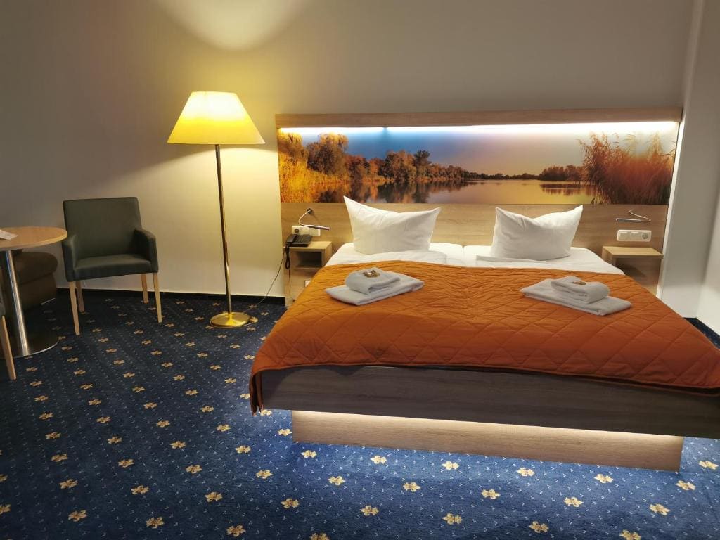 Comfort Double or Twin Room room - Image 2