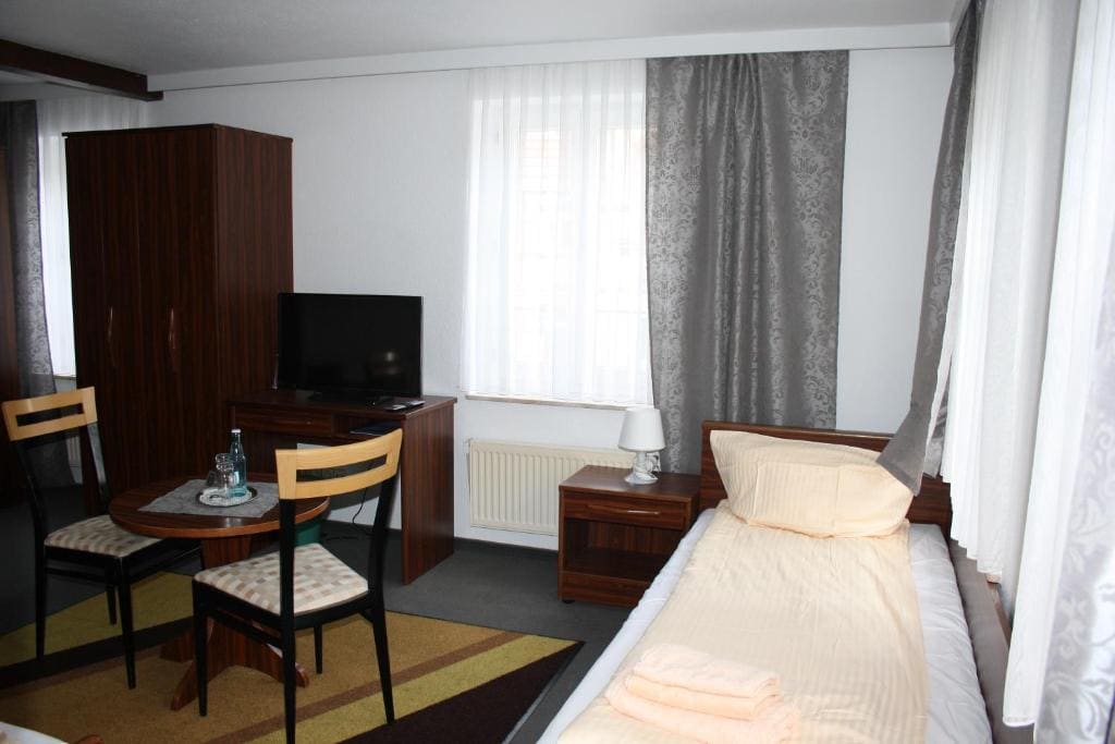 Double Room room - Image 3