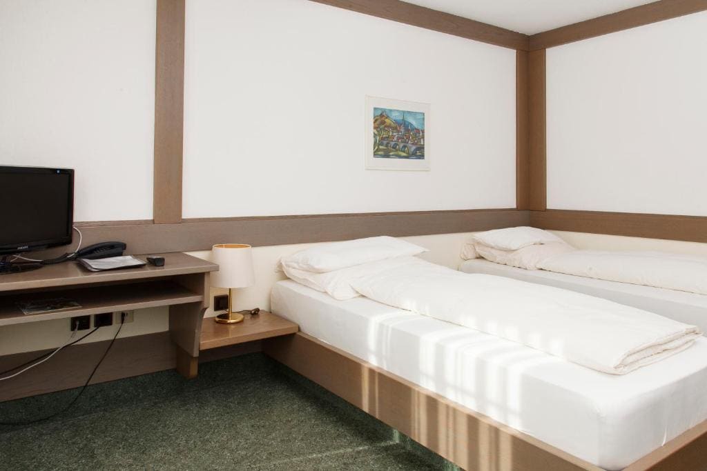 Double Room with Private Bathroom room - Image 1