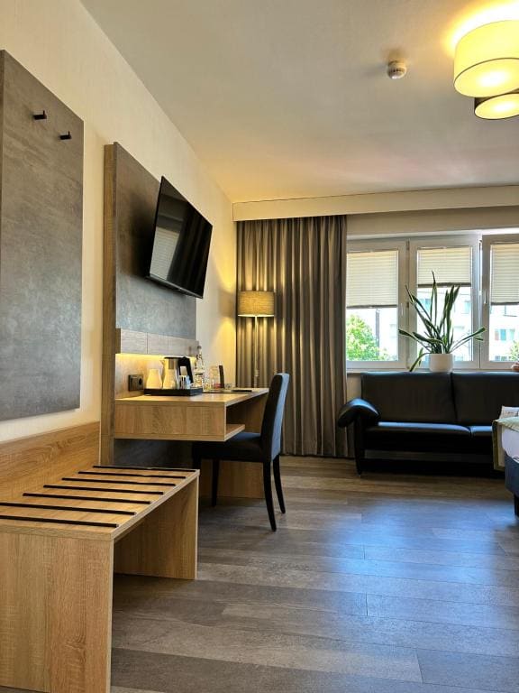 Superior Double Room room - Image 3