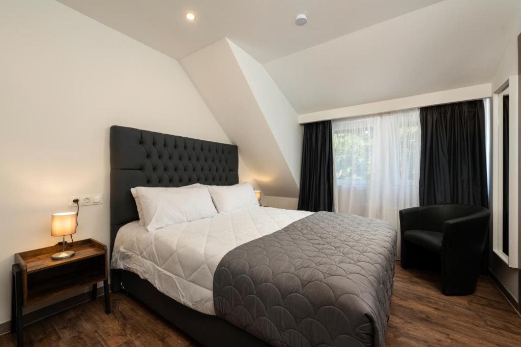 Superior Double room with Whirpool in the Bathroom room - Image 3