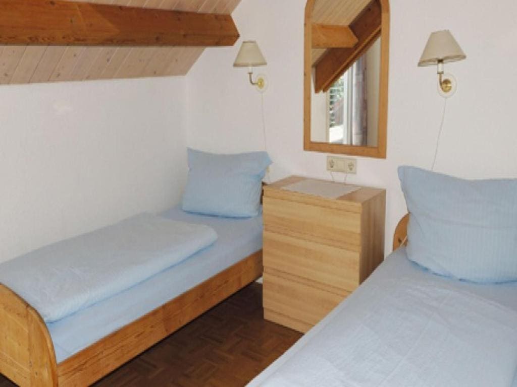 Basic Double Room room - Image 3