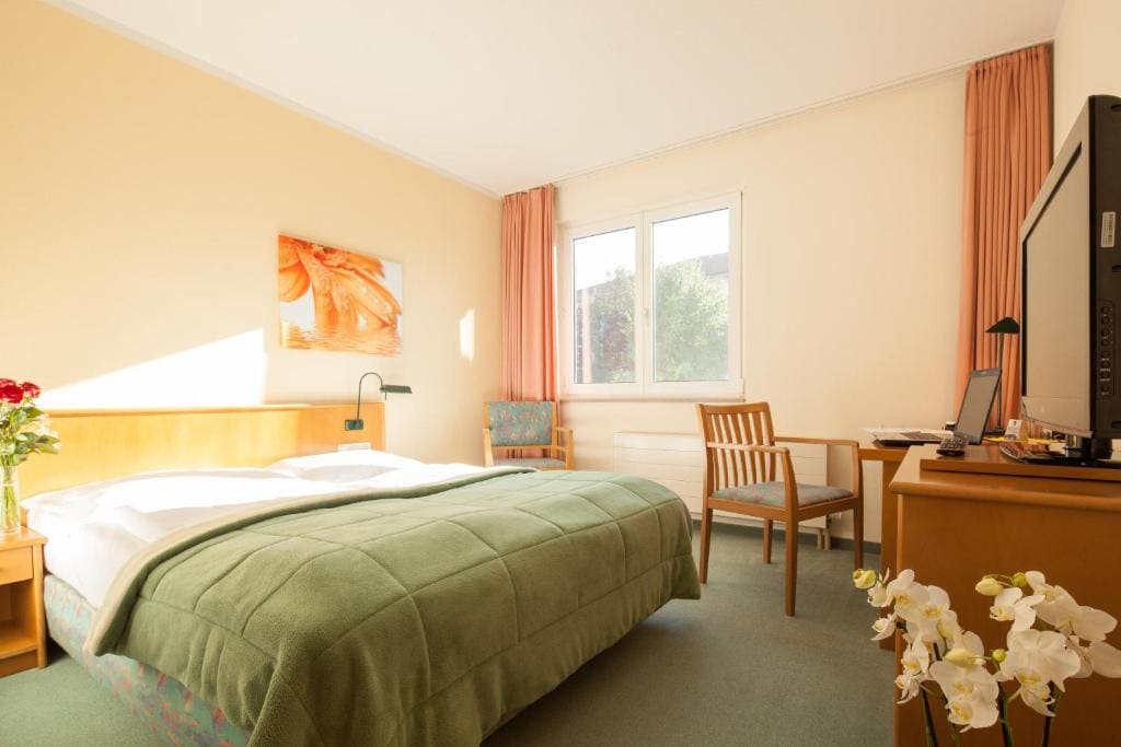 Comfort Single Room room - Image 1