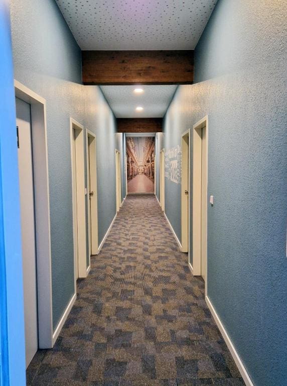 Single Room with Shared Bathroom room - Image 1